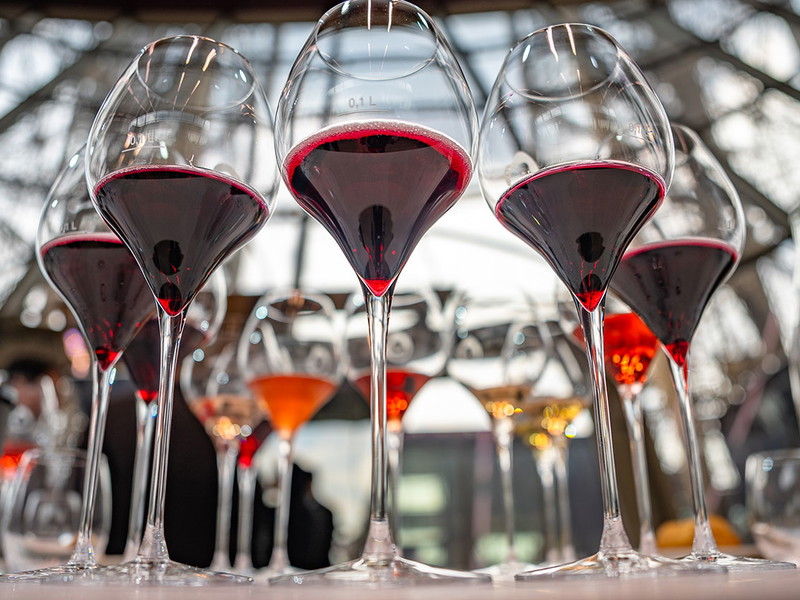 Der Lambrusco bekam im Eiffelturm eine imposante Bühne.
