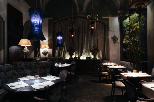 Locale Firenze interior