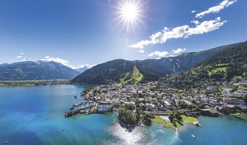 Atemberaubendes Panorama am Zeller See: Natur-, Sport- und Erholungssuchende fühlen sich hier genauso willkommen wie Feinschmecker.