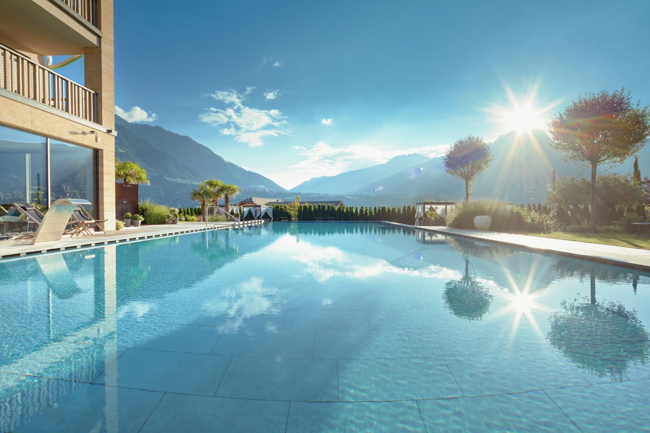 Alpine oases: These are the most impressive infinity pools in the ...
