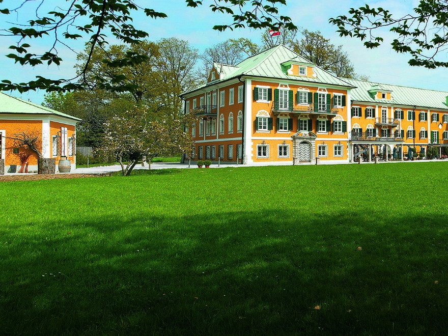 Neuübernahme: Greißlerei im Gwandhaus.