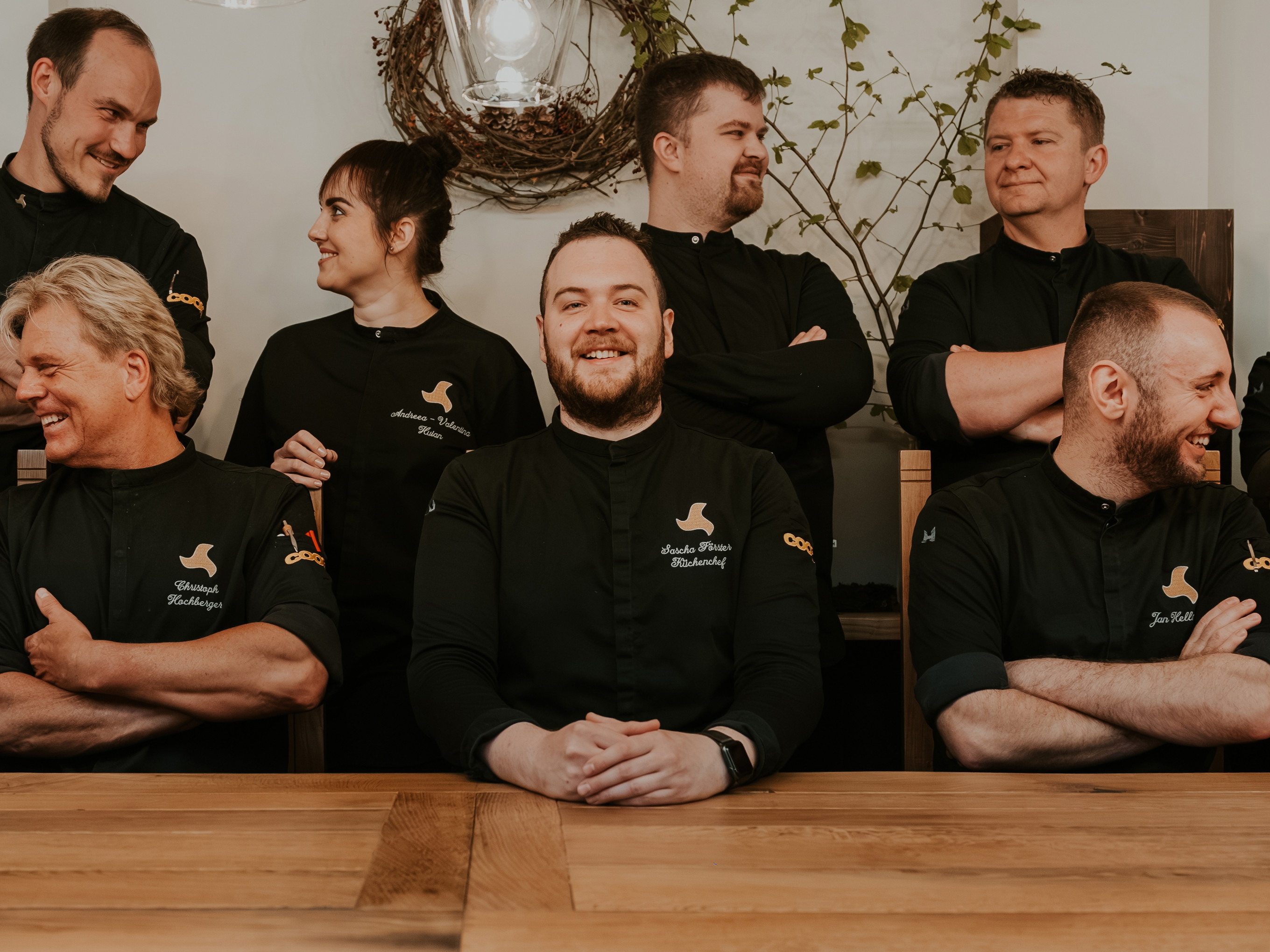 Küchenchef Sascha Förster mit seinem Team.