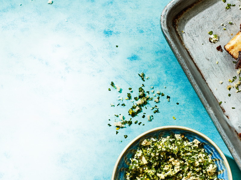 Short Ribs mit Pastrami-Rub und Kren-Gremolata