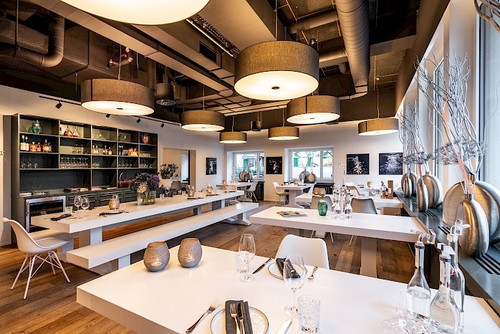 Das «Restaurant Hofwiesen» von innen.