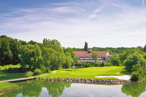 Das komplette Wohlfühl-Paket: Im »Colony Club Gutenhof« wird man rundum versorgt. Man muss nicht weit weg, um sich wie im Urlaub zu fühlen, schon in Himberg ist es so weit!