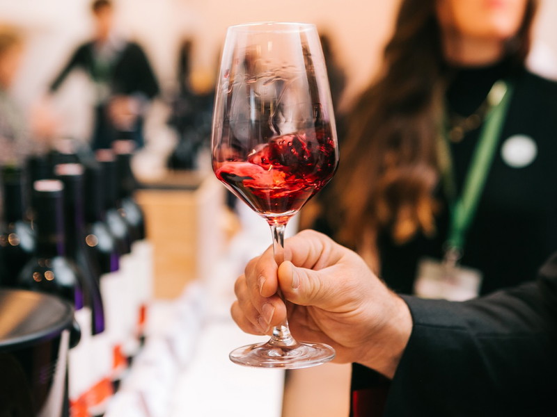 Wein&Co eröffnet einen neuen Standort der Weinvielfalt und des Genusses.