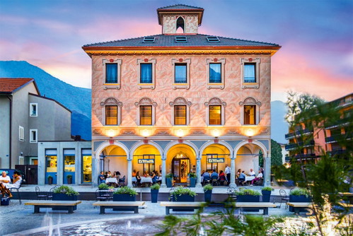 Das Hotel «La Tureta» ist im liebevoll restaurierten Palazzo Scalabrini untergebracht. Hinter den historischen 
Mauern verbirgt sich 
moderner Komfort.