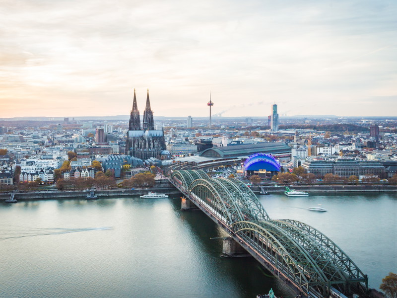 Der Blick aus dem 28. Stockwerk des »KölnSky«