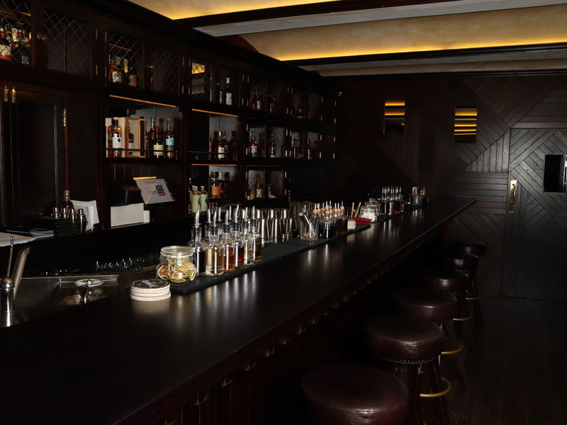 Zeitreise gefällig? In der »Trinity Irish Bar« fühlt man sich wie in einer anderen Zeit.