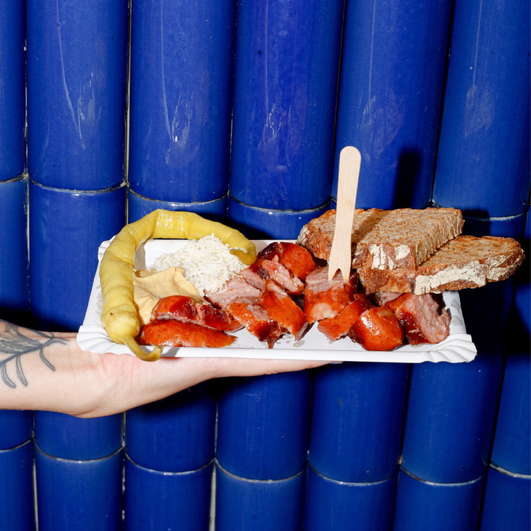 Käsekrainer bei »Extrawürstel« – eine Offenbarung.