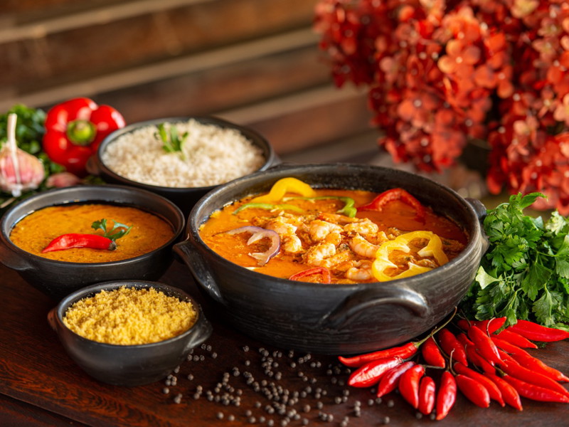 Shrimp stew, usually served with rice, mush and manioc flour. Traditional dish of Brazilian cuisine and consumed throughout the Brazilian coast.