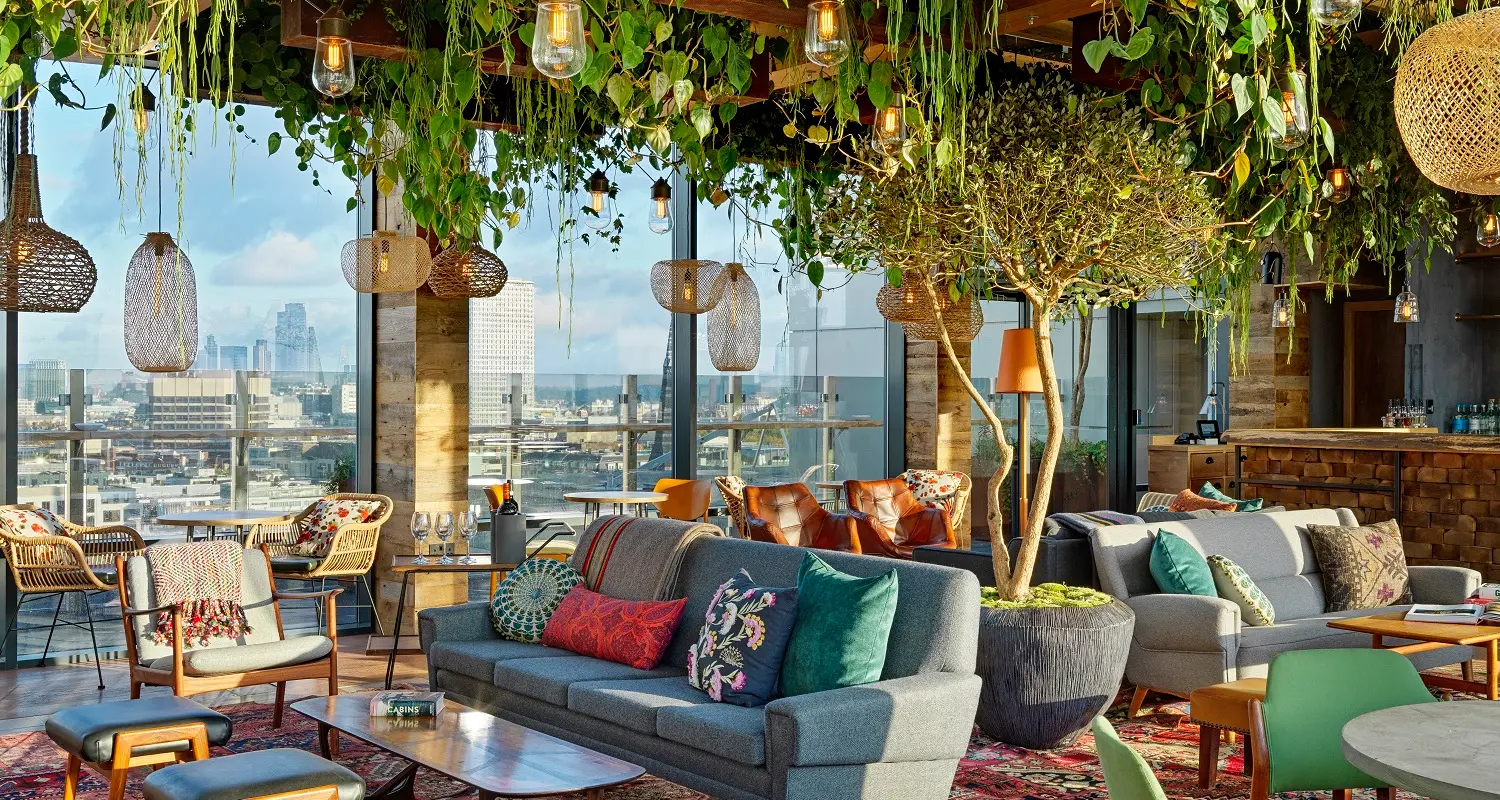 These 5 rooftop bars are a must-visit - Falstaff