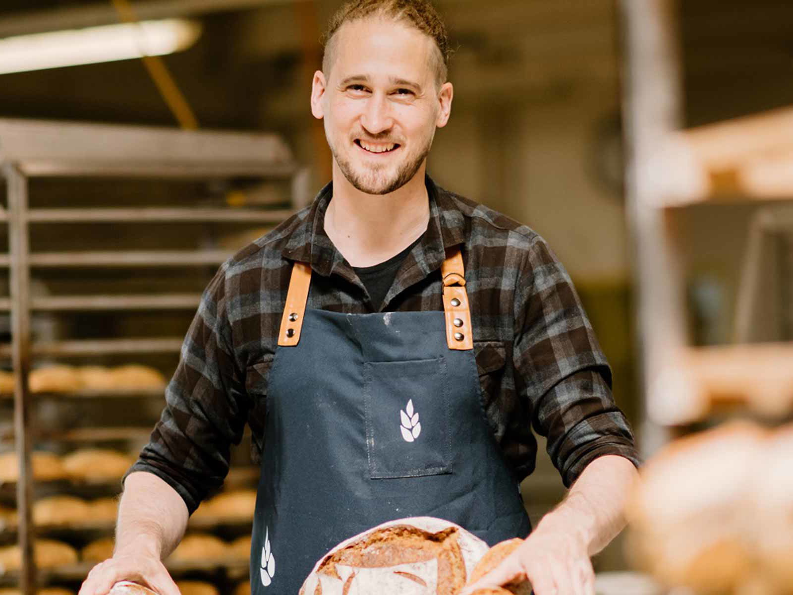 Martin Mayer, Inhaber der Bäckerei Vuaillat, in seiner Zürcher Bäckerei.