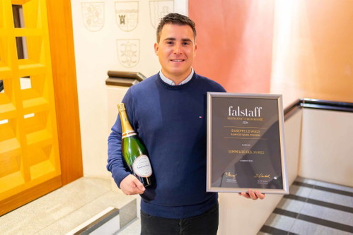 Als Sommelier des Jahres wurde Giuseppe Lo Vasco vom renommierten «Mammertsberg» ausgezeichet.