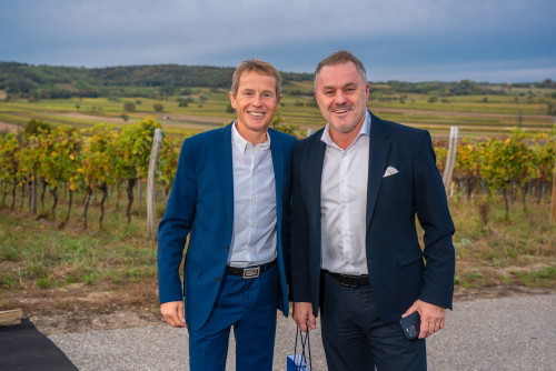 33 Jahre Weingut Hillinger Jubiläum, Weingut Leo Hillinger, Jois, Burgenland, 17.10.2023,
- 
Andreas Andi GOLDBERGER, Klaus PANHOLZER