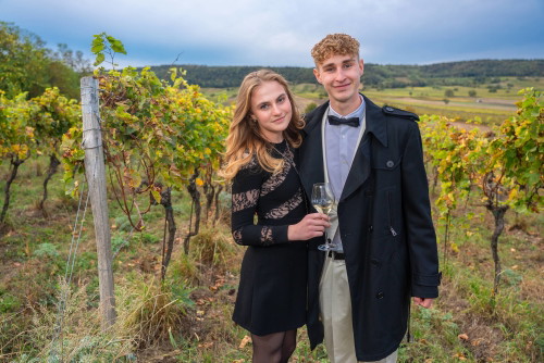 33 Jahre Weingut Hillinger Jubiläum, Weingut Leo Hillinger, Jois, Burgenland, 17.10.2023,
- 
Leo (Jack) HILLINGER jun. mit Schwester Vivian