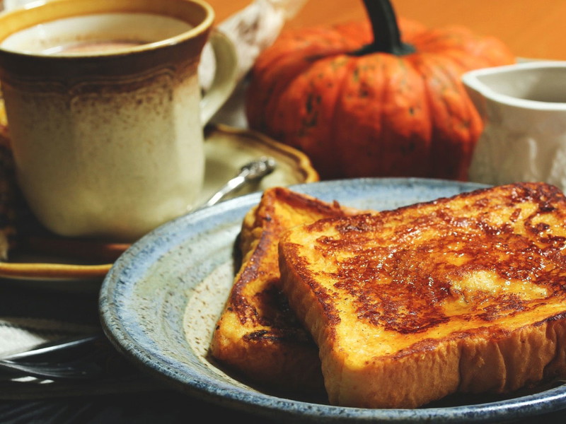French Toast oder »Arme Ritter« gibt es in zahlreichen köstlichen Variationen.