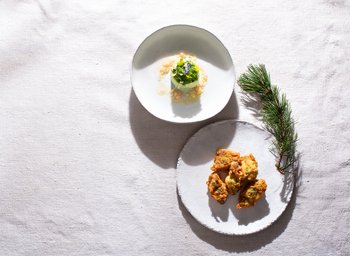 Knuspriges Buttermilch-Hendl mit Latschen &amp; Wiener Salat