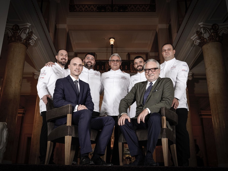 Dany Stauffacher, CEO und Gründer von S. Pellegrino Sapori Ticino mit Sterneköchen. 