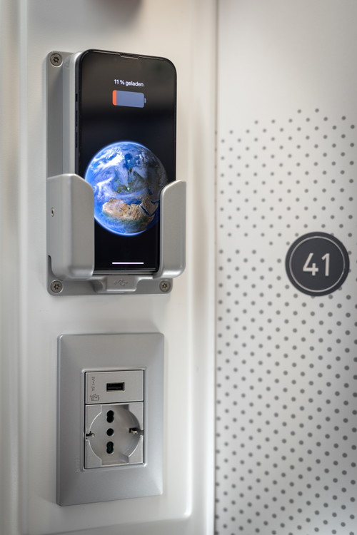 Die neuen induktiven Ladestationen.