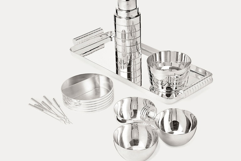 Das beeindruckende Cocktailset darf in keiner Hausbar fehlen.