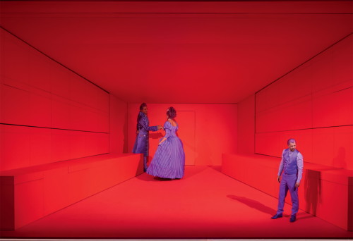 245 Jahre alt und dennoch aktuell. Mit Christiane Karoline Schlegels Stück »Von einem Frauenzimmer« gelingt Regisseurin Anne Lenk ein grandioser Einstieg in die Spielzeit 2023/24 des Schauspielhauses Graz.