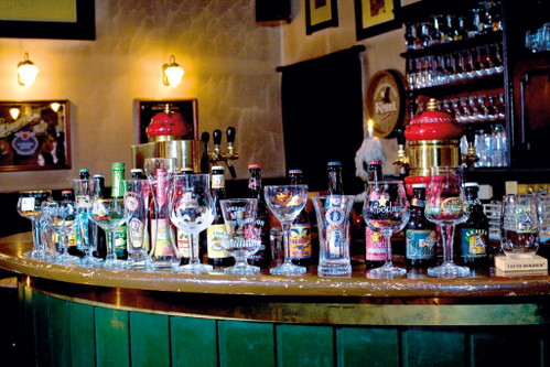 200 verschiedene Biere und Bier­cocktails serviert man im »Känguruh«.