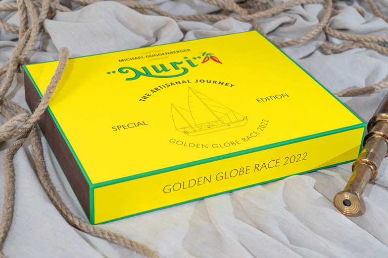 Die streng limitierten Nuri Around the World Edition in der edlen Box.