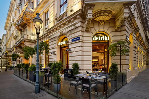 Das »Dstrikt« im Hotel 
»The Ritz-Carlton, Vienna« ist eine der ersten Anlaufstellen für Steakfans.