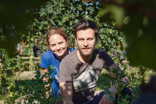 Kathrin und Daniel Bauer-Lang vom Weinhof Bauer-Pöltl produzieren zertifiziert biologisch. 