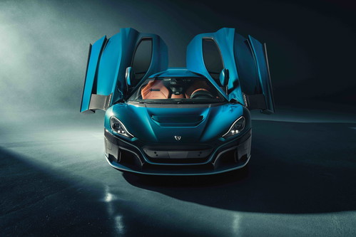 Supersportler: Der Rimac Nevera gehört in die wachsende Kategorie höchstmotorisierter Elektroautos. Und mit seiner Optik zitiert er die gute alte Welt «echter» klassischer Sportwagen.