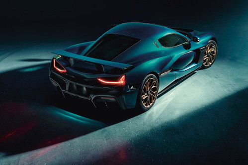 Supersportler: Der Rimac Nevera gehört in die wachsende Kategorie höchstmotorisierter Elektroautos. Und mit seiner Optik zitiert er die gute alte Welt «echter» klassischer Sportwagen.