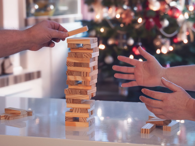 Das Spiel hat zentrale soziale Funktionen: Es ist ein Katalysator des intensiven Kennenlernens. Wie geschaffen also für die gemeinsame Zeit an den Feiertagen.