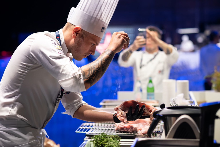Anton Lebersorger beim Finale des »S.Pellegrino Young Chef Academy Awards« in Mailand.