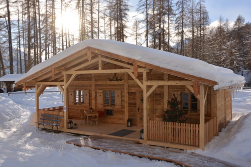 Das neu gebaute Fondue-Chalet.