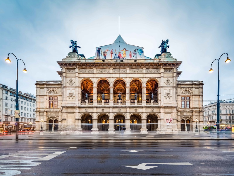 Auch in diesem Jahr lädt die Wiener Staatsoper zum Ball der Bälle.