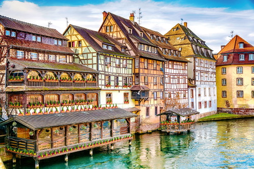 Der Stadtteil »La Petite France« 
ist von Wasserstraßen 
und historischen Fachwerkhäusern geprägt.