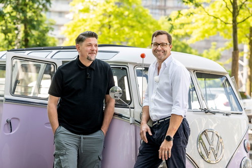 Tim Mälzer mit Edi Frauneder.
