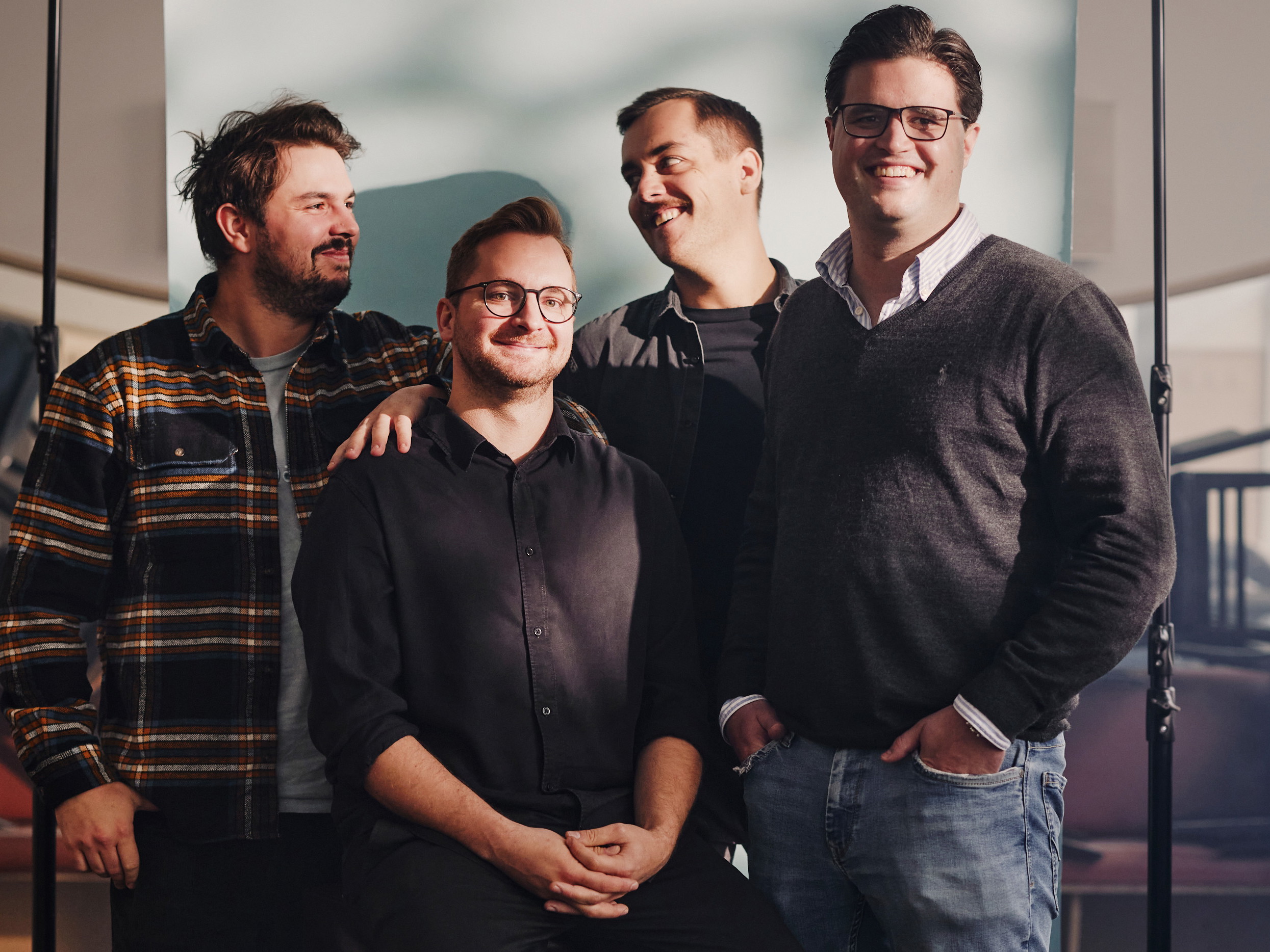 Das Team des neuen »Café Florianihof« kocht für Falstaff: Simon Schubert,  Florian Schagerl, Benjamin Edthofer und Julian Lechner.