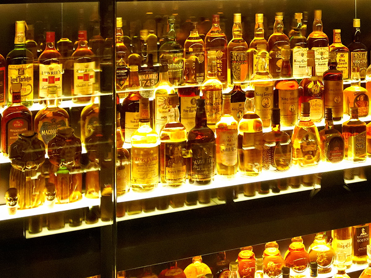 WHISKY-INVEST FÜR JEDERMANN? BLOCKCHAIN SOLL ES MÖGLICH MACHEN