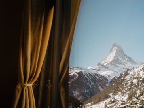 Das Design &amp; Boutique Hotel «BEAUSiTE» in Zermatt.
