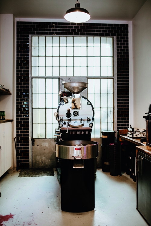In den Tag startet man in der Kölner Südstadt am besten bei »Ernst Kaffeeröster«.