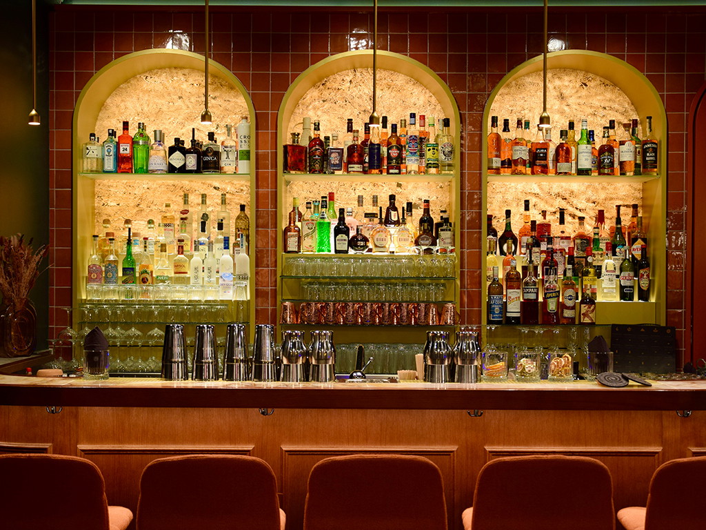 Wien hat einen neuen Hotspot: Die Bar »Cinco«, ins Leben gerufen von den »Q'ero«-Gründern Mehdi Hedayati sowie Eric und Ludwig Melzer.