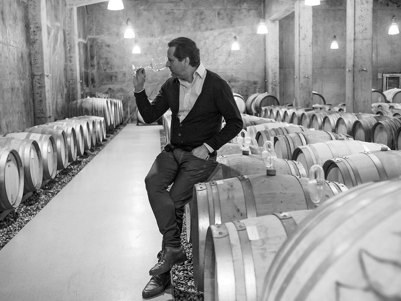 Sommelier-Legende Gerhard Retter moderiert das Match.