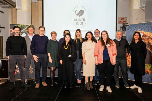 Paul Ivic (»Tian«), Robert Brodnjak (»Krautwerk«), Heinz Reitbauer, Birgit Reitbauer (»Steirereck«), Konstantin Filippou (»Mama Konstantina«), Nina Mohimi, Alexandra Seyer-Gmeinbauer (Gründerin), Parvin Razavi (»&amp;Flora«), Reinhold Gmeinbauer (»Gründer), Emilia Orth-Blau (»Rosa&amp;Marie«), Fred Loimer (»respekt-BIODYN«), Verena Seyer