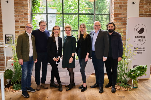 Reinhold Gmeinbauer, Heinz Reitbauer, Manuela Filippou, Birgit Reitbauer, Alexandra Seyer-Gmeinbauer, Volker Plass, Konstantin Filippou
