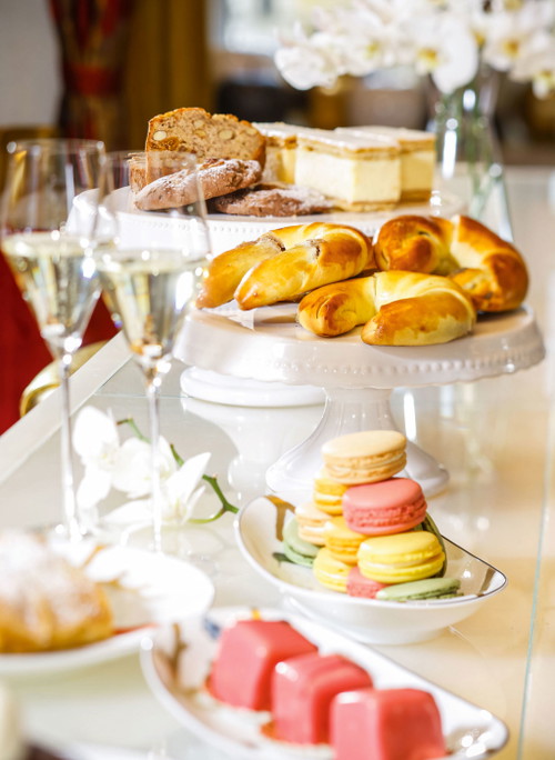 Short distances. For breakfast, hotelier Helena Ramsbacher places great value on fresh, high-quality products from selected, long-established Viennese producers.