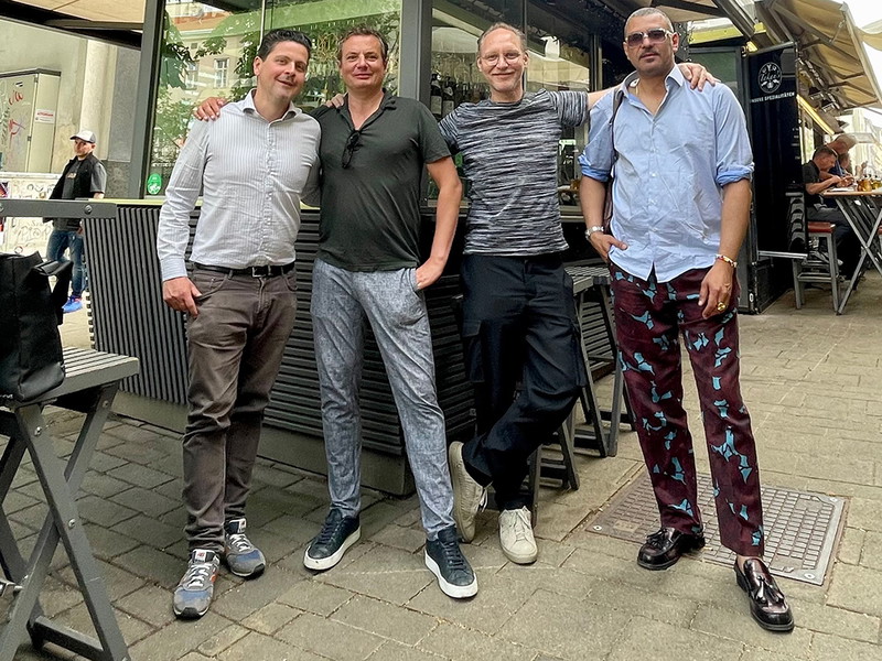 »Palais Freiluft«-Organisator Johannes Paul Rittenauer übernimmt zwei bekannte Marktlokale und eröffnet in Kürze in Wien Währing.