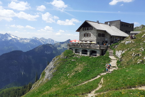Die »Bad Kissinger Hütte«.