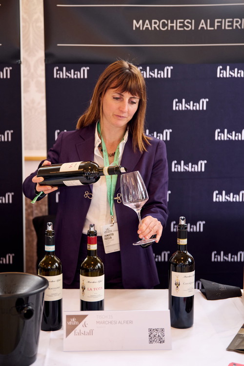 Impressionen aus der Falstaff Lounge bei der VieVinum 2024 © SmatthiasC / Matthias Schmitt